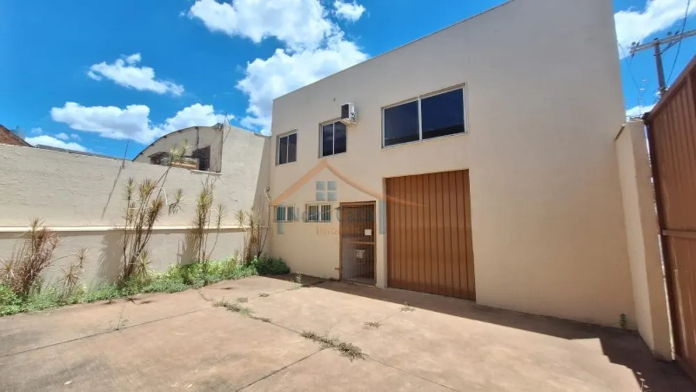Prédio Inteiro, 250 m² - Foto 1