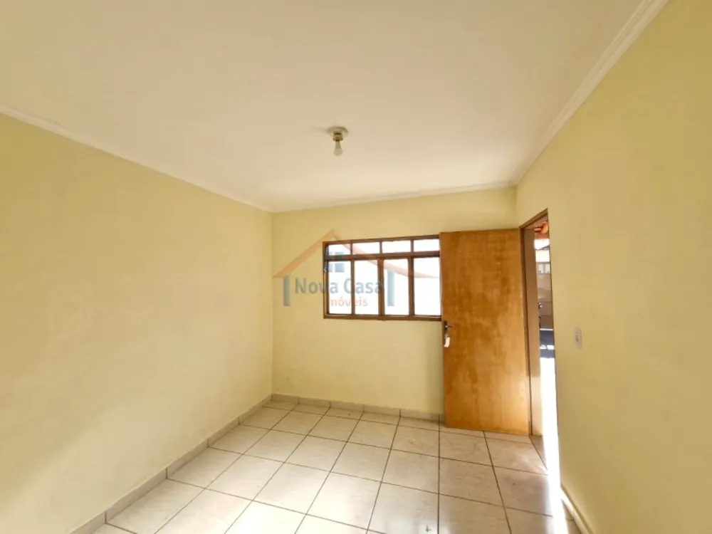 Casa, 3 quartos, 200 m² - Foto 2