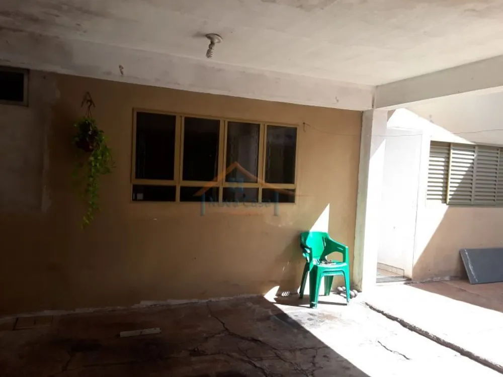 Casa, 2 quartos, 250 m² - Foto 1