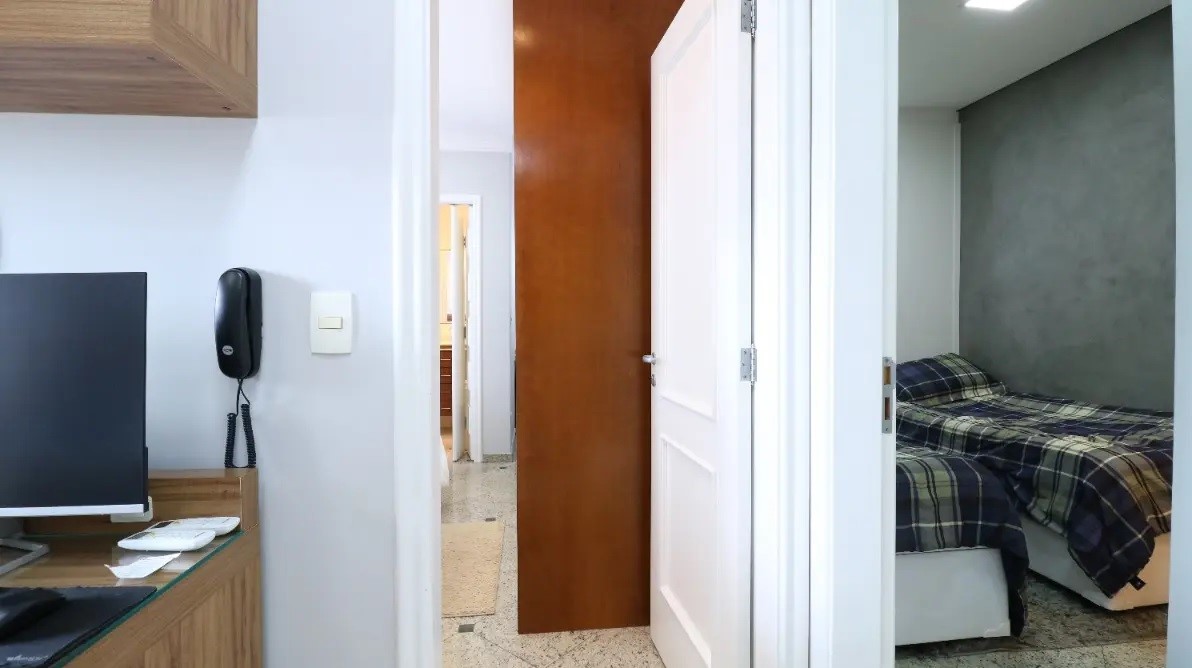 Apartamento à venda com 3 quartos, 128m² - Foto 18