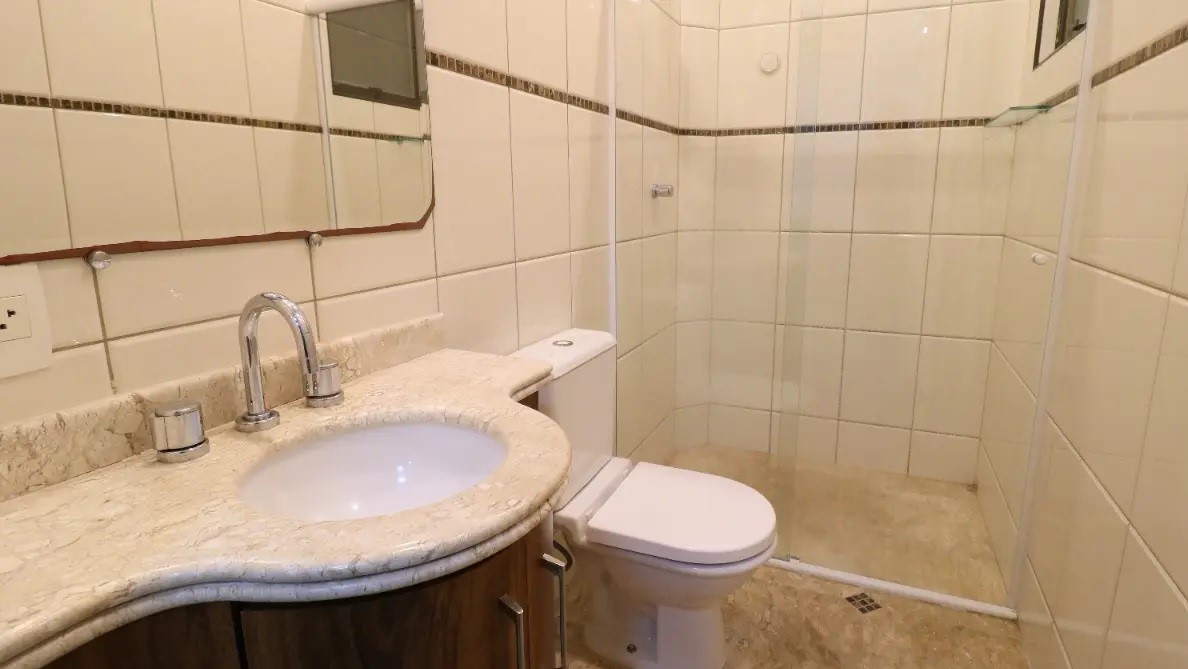 Apartamento à venda com 3 quartos, 128m² - Foto 4