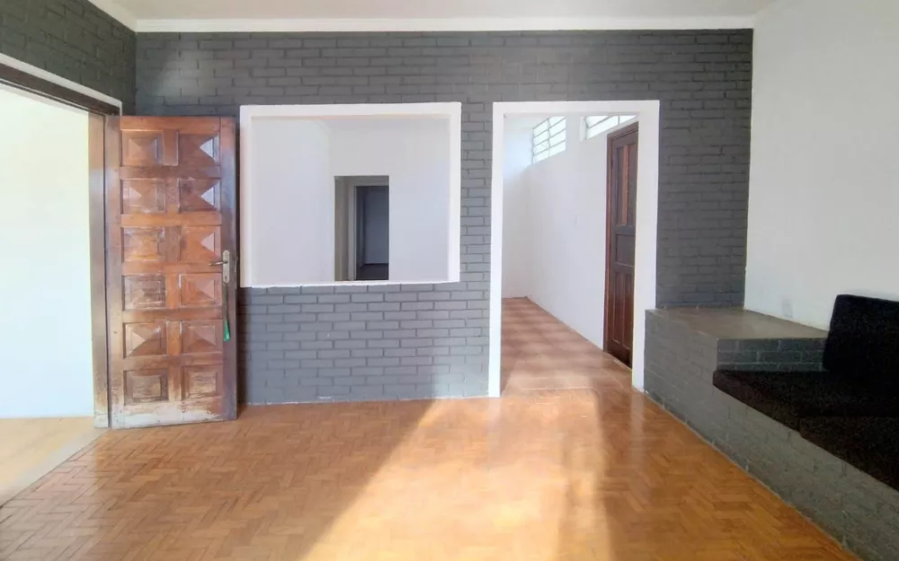 Casa à venda com 3 quartos, 149m² - Foto 4