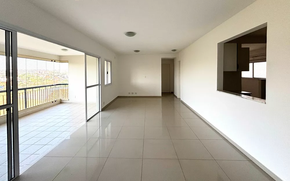 Apartamento à venda com 3 quartos, 116m² - Foto 3