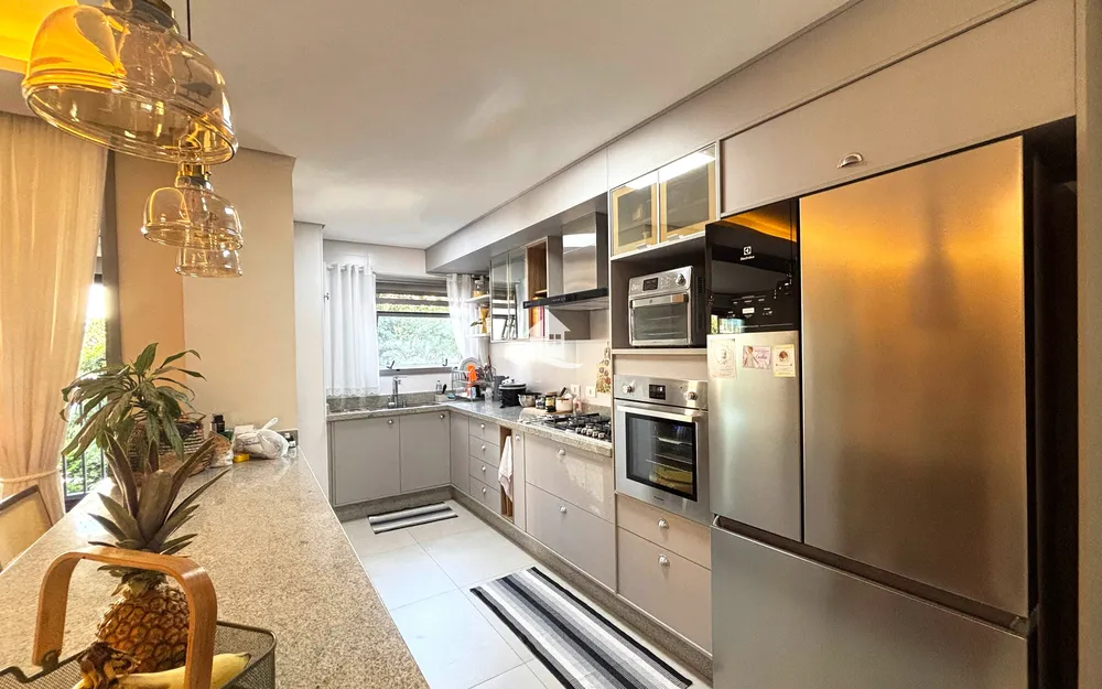 Apartamento, 3 quartos, 139 m² - Foto 2