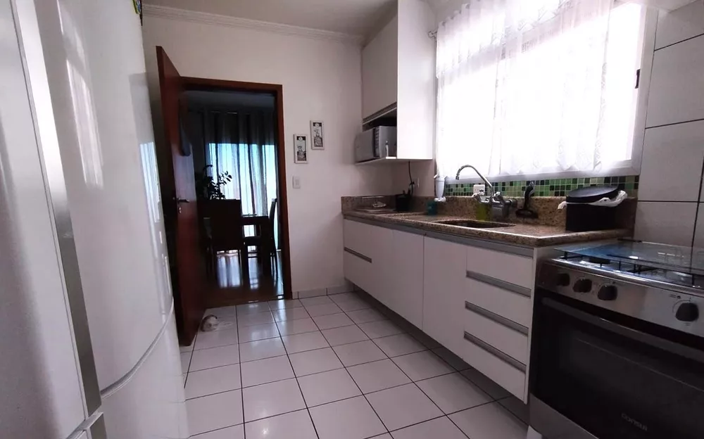 Apartamento à venda com 3 quartos, 118m² - Foto 5