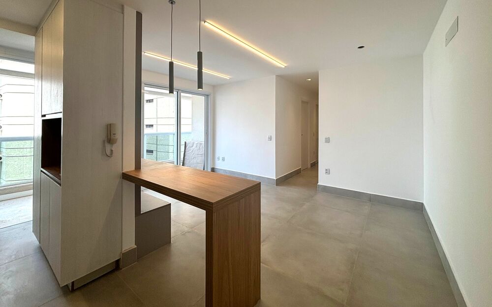 Apartamento à venda com 3 quartos, 74m² - Foto 2