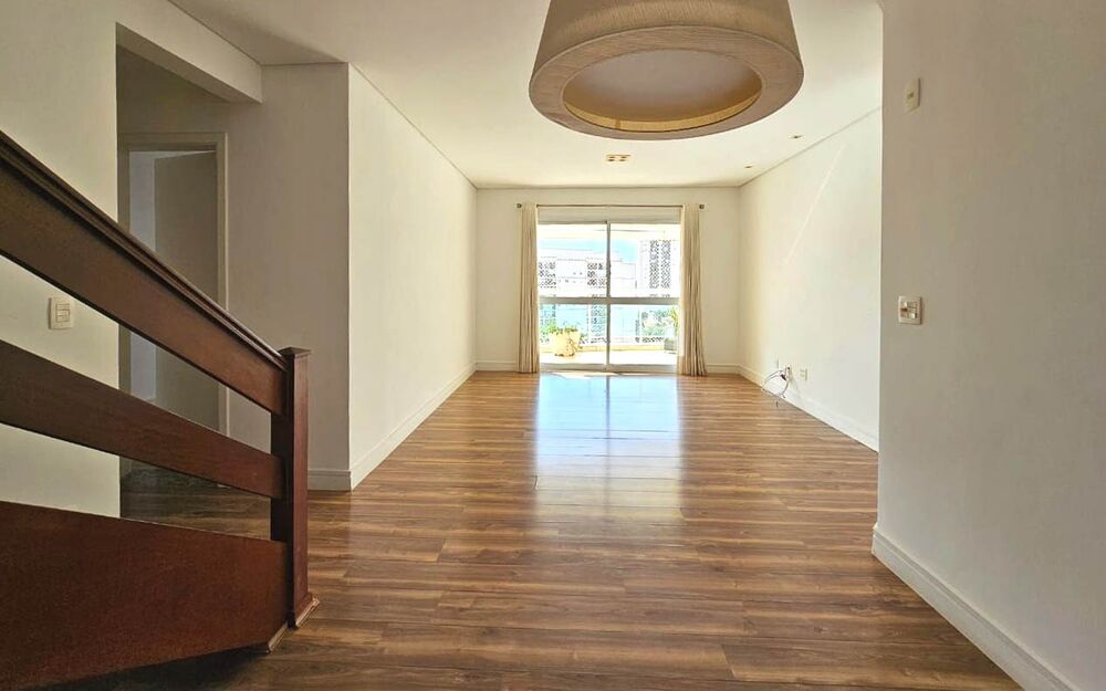 Cobertura, 3 quartos, 227 m² - Foto 4