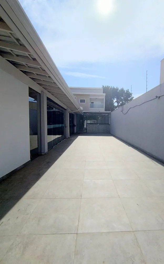 Casa, 3 quartos, 200 m² - Foto 2