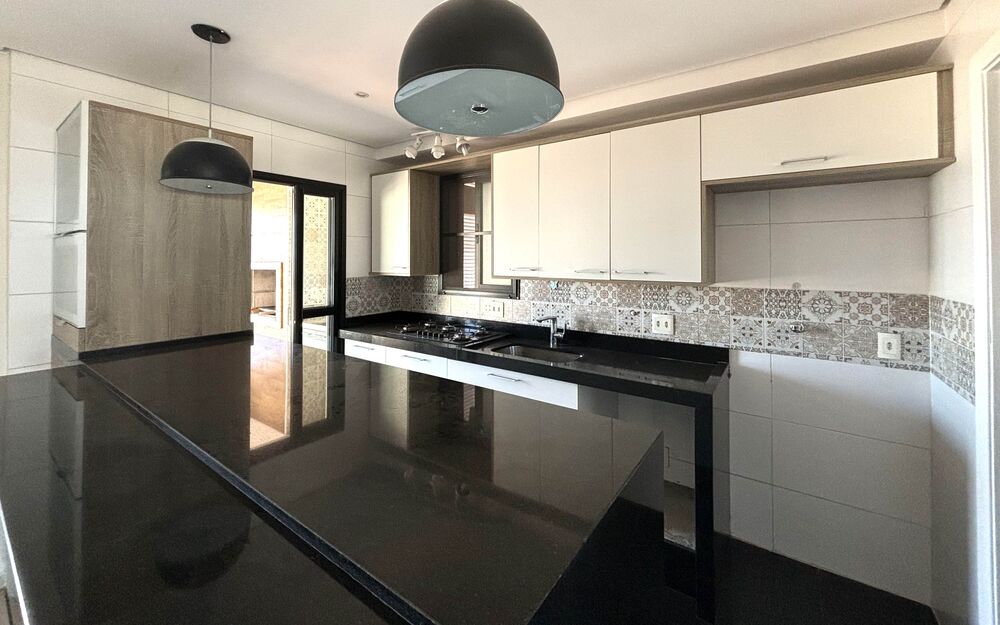 Apartamento à venda com 3 quartos, 117m² - Foto 3
