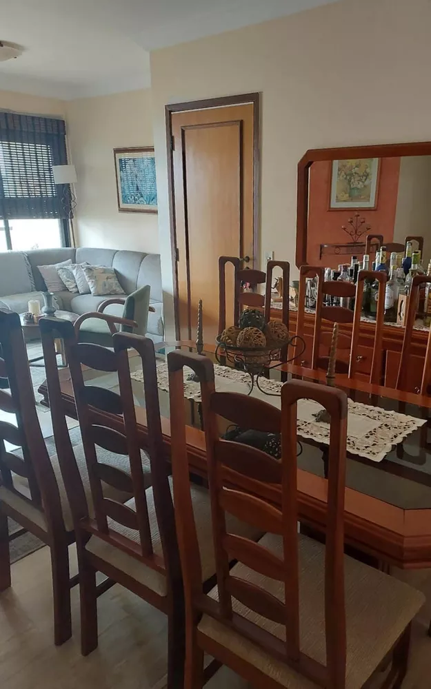 Apartamento à venda com 3 quartos, 95m² - Foto 2