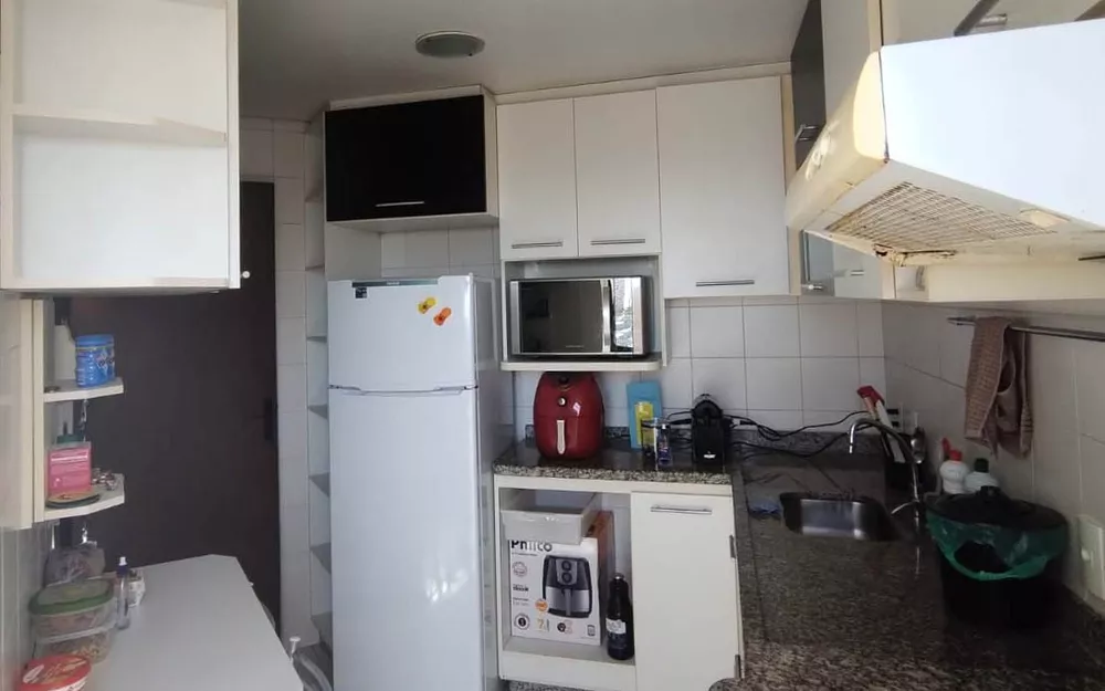 Apartamento à venda com 2 quartos, 64m² - Foto 4