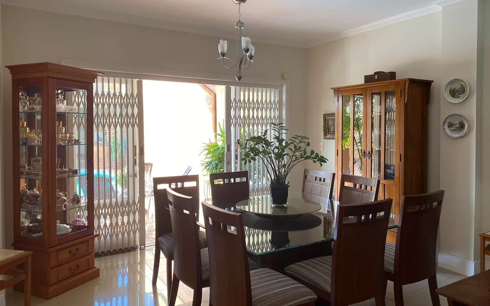 Casa, 3 quartos, 266 m² - Foto 3