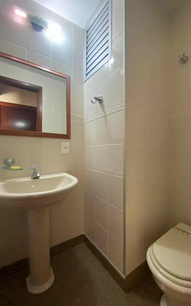 Apartamento à venda com 4 quartos, 222m² - Foto 4