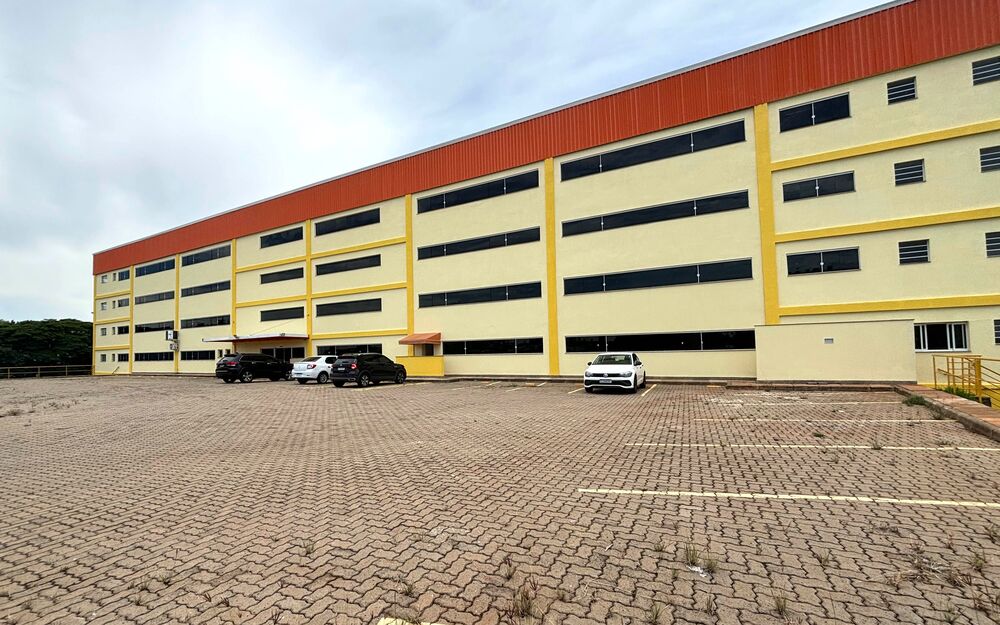 Depósito-Galpão, 2300 m² - Foto 2