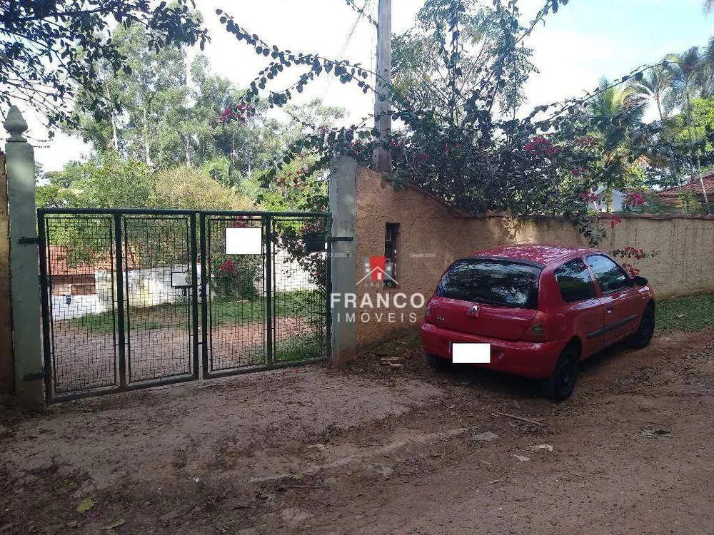 Chácara, 2 quartos, 2500 m² - Foto 1