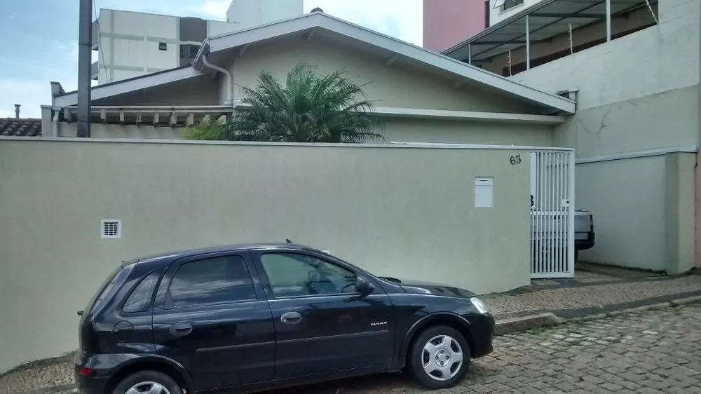 Casa, 3 quartos, 172 m² - Foto 1