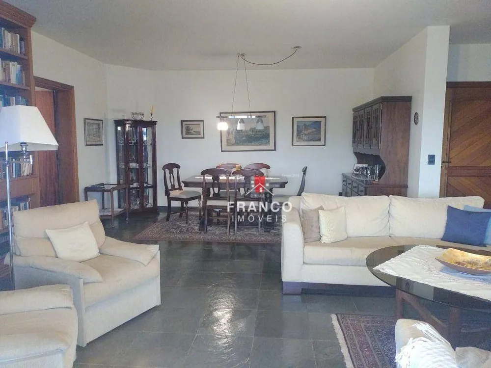 Apartamento, 3 quartos, 242 m² - Foto 4