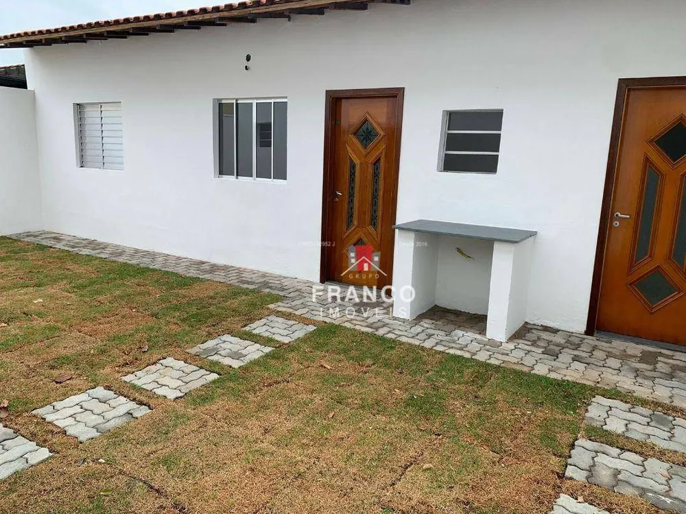 Casa, 3 quartos, 208 m² - Foto 2