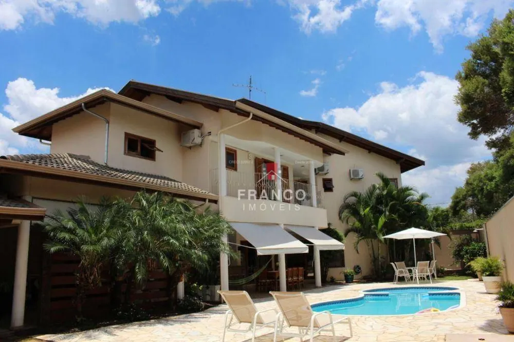 Casa, 4 quartos, 364 m² - Foto 1