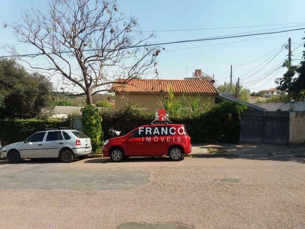 Casa, 4 quartos, 166 m² - Foto 1