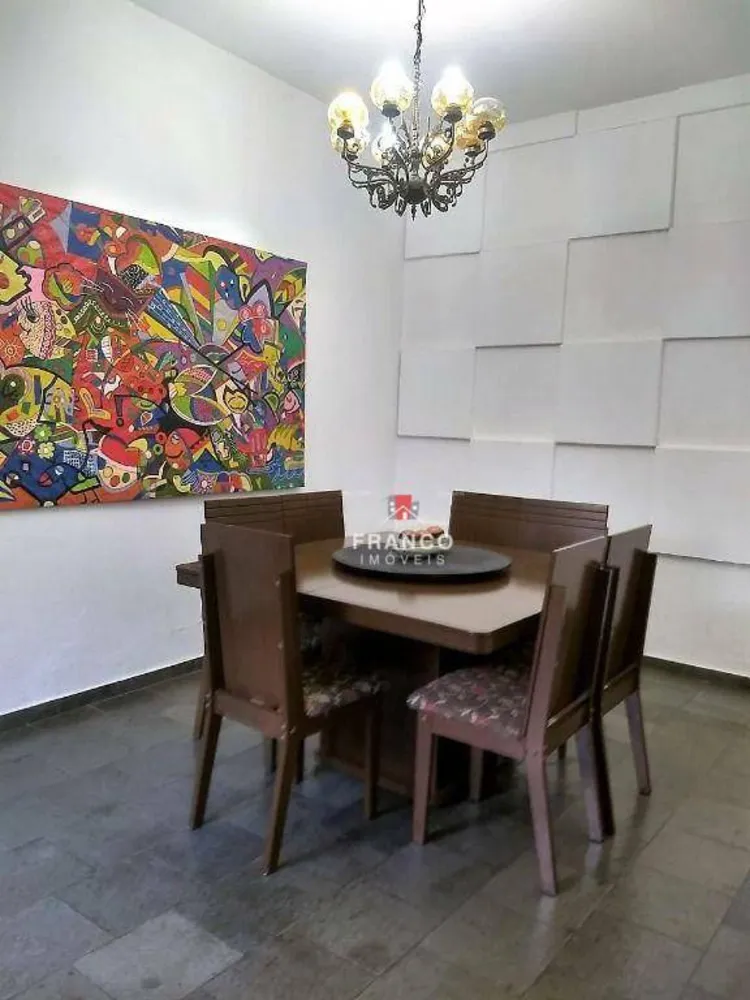 Casa, 5 quartos, 435 m² - Foto 2
