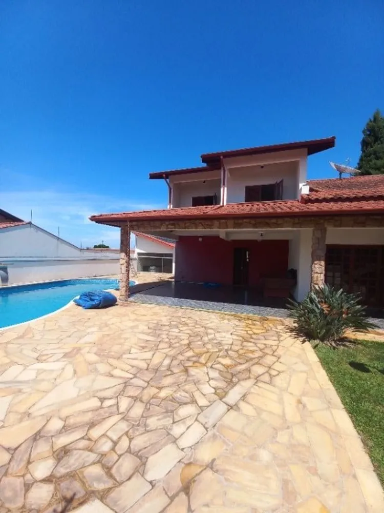 Chácara, 2 quartos, 1070 m² - Foto 4