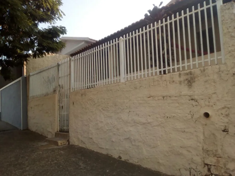 Casa, 3 quartos, 215 m² - Foto 1