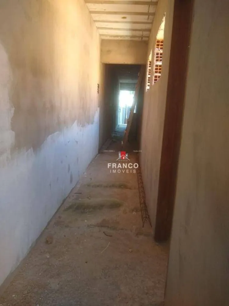 Casa, 3 quartos, 210 m² - Foto 3