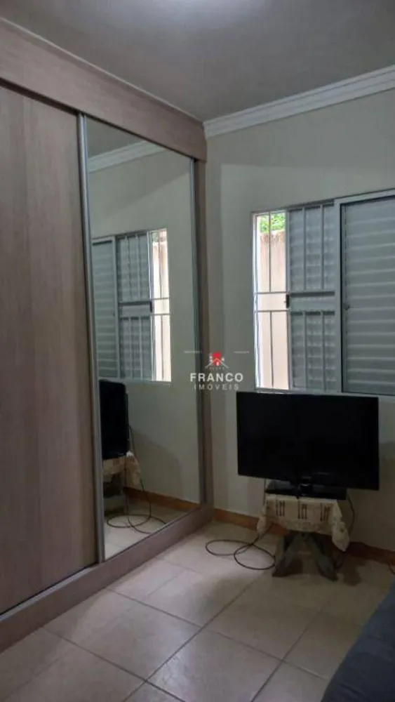Casa, 3 quartos, 126 m² - Foto 2