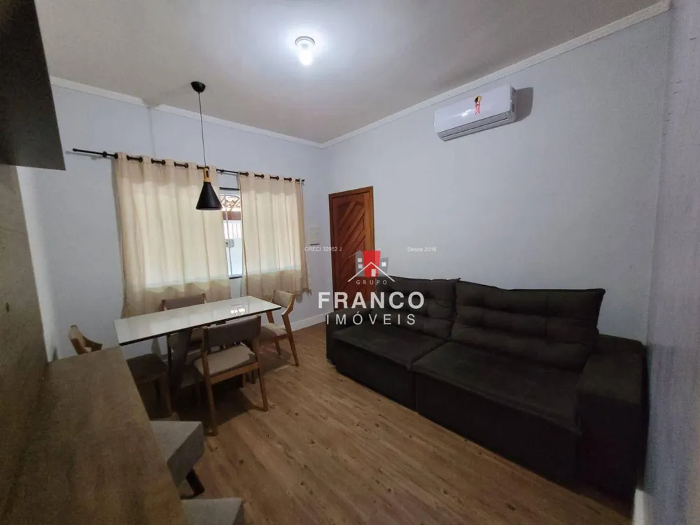 Casa, 3 quartos, 120 m² - Foto 2