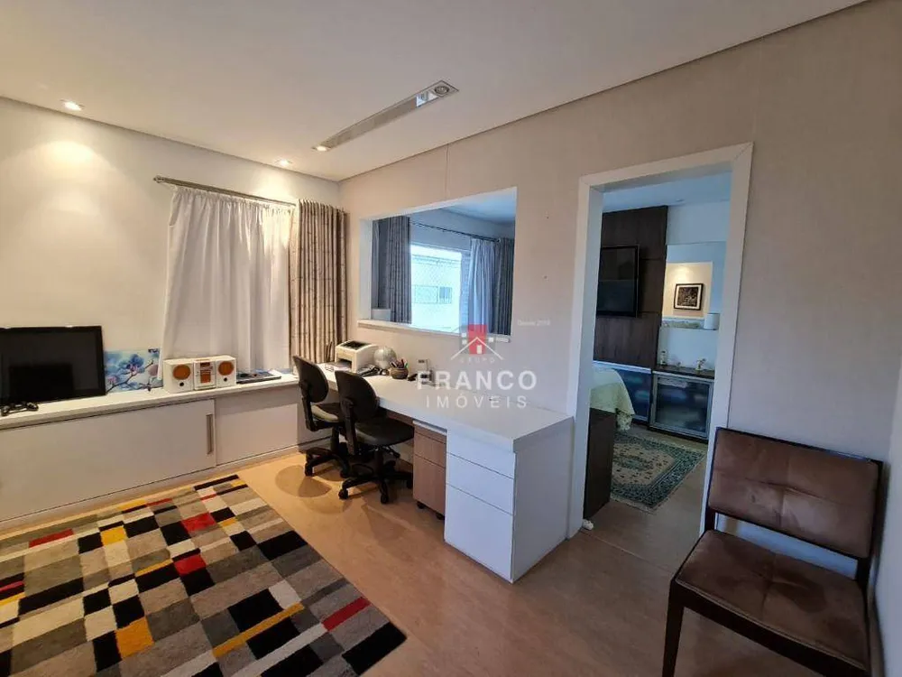 Cobertura, 3 quartos, 136 m² - Foto 2