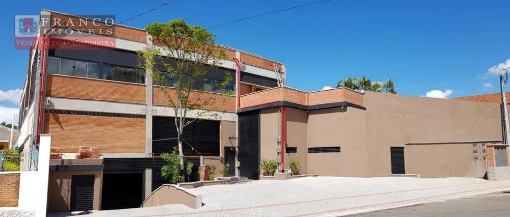 Sala-Conjunto, 1500 m² - Foto 1