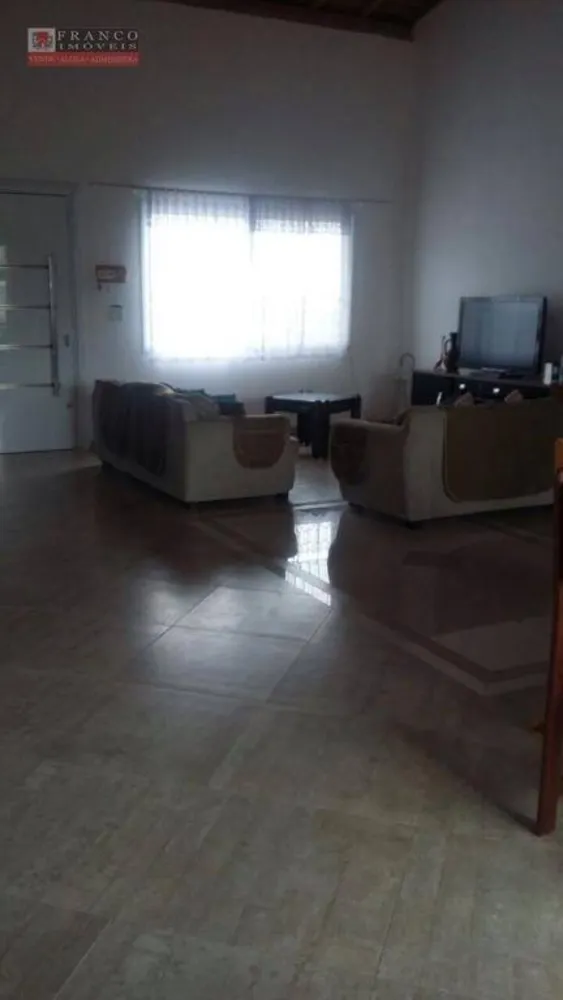 Chácara, 4 quartos, 7000 m² - Foto 4