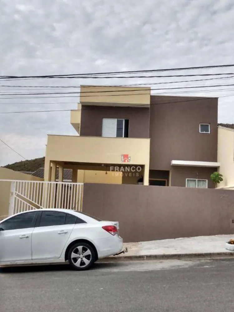 Casa, 3 quartos, 173 m² - Foto 1