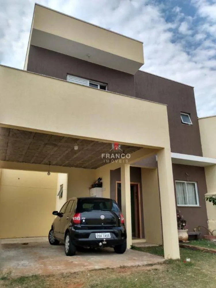 Casa, 3 quartos, 173 m² - Foto 2