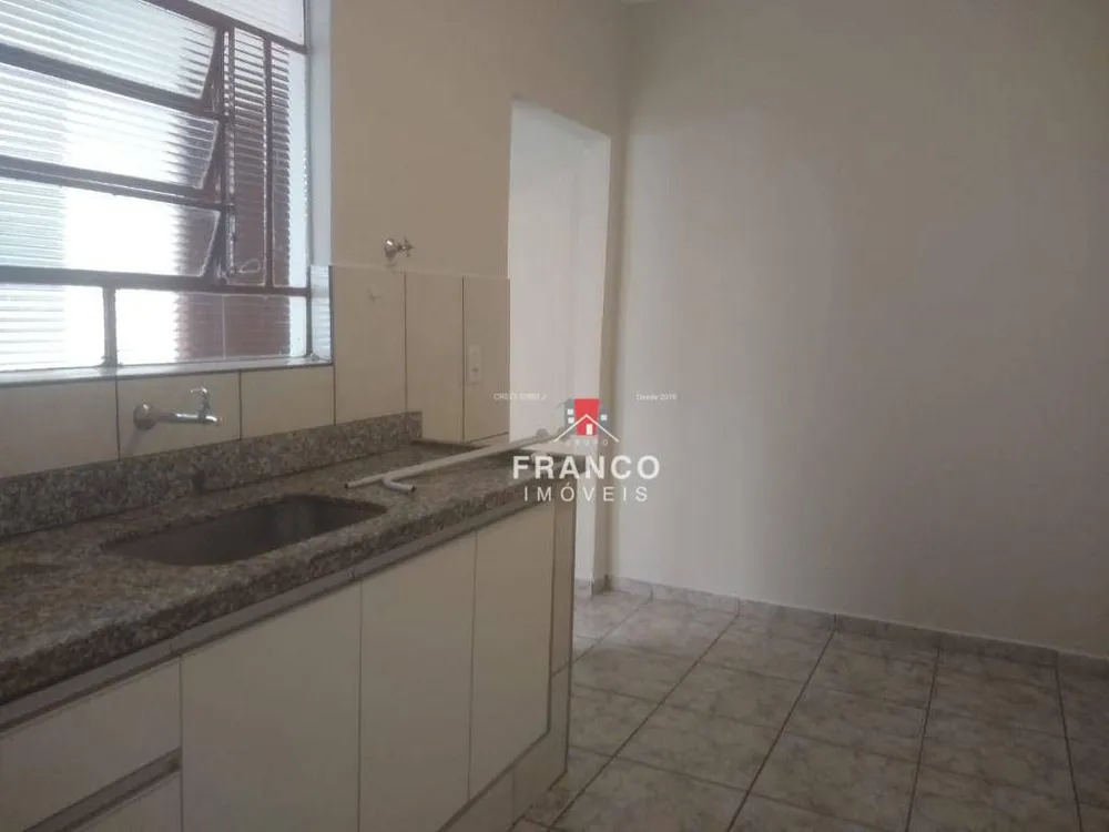 Casa, 1 quarto, 62 m² - Foto 2