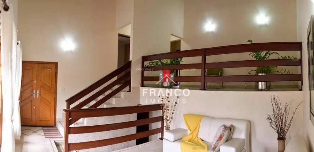 Casa, 3 quartos, 250 m² - Foto 2