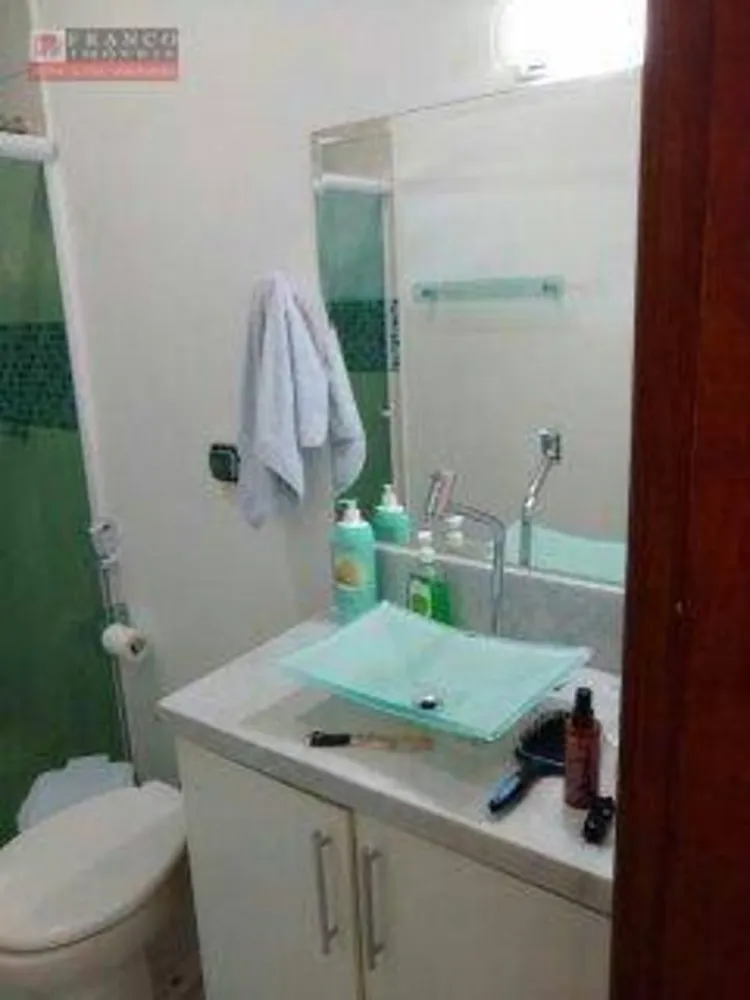 Casa, 3 quartos, 210 m² - Foto 3