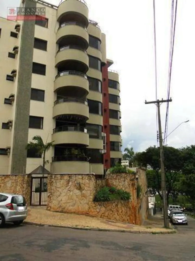Apartamento, 3 quartos, 181 m² - Foto 1