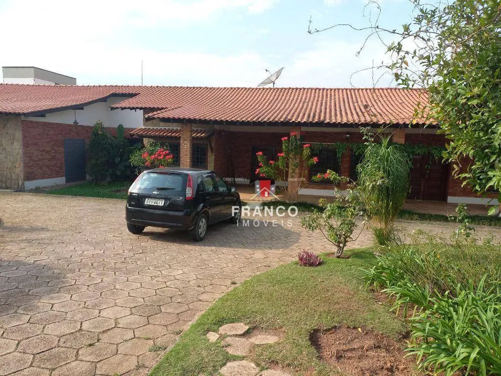Chácara, 4 quartos, 3500 m² - Foto 4