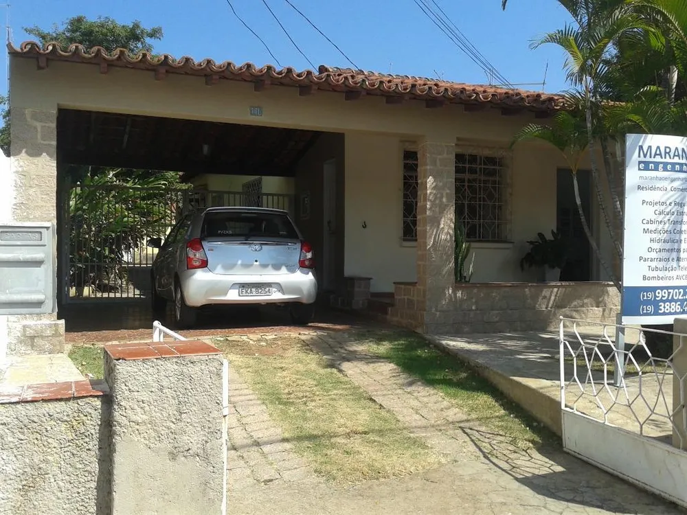Casa, 3 quartos, 250 m² - Foto 1