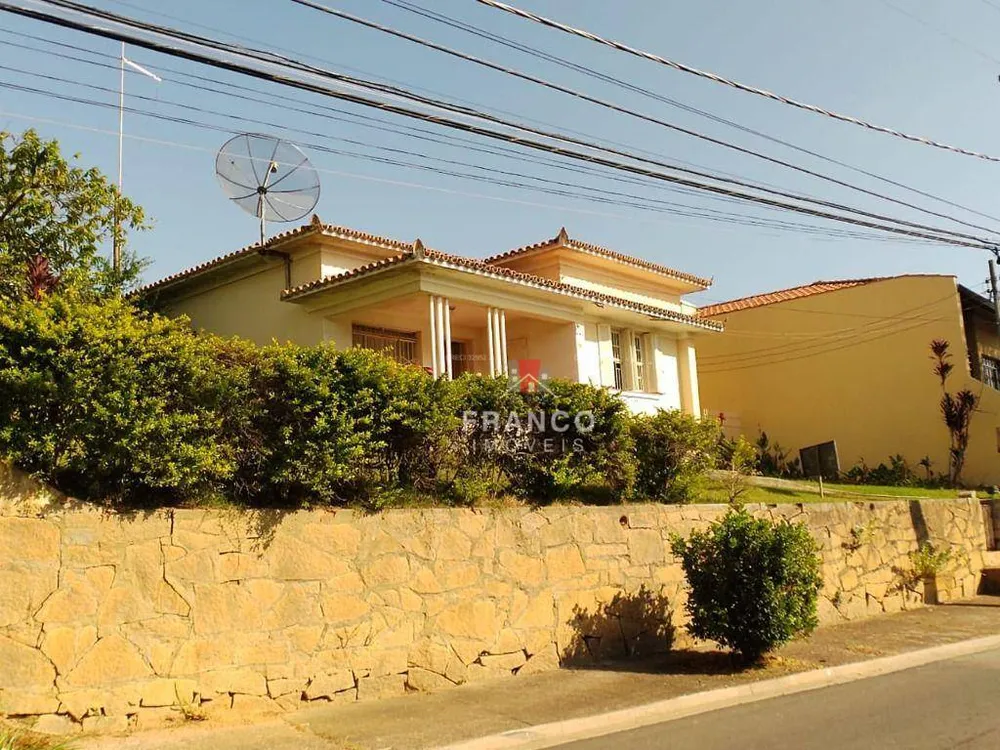 Casa, 3 quartos, 350 m² - Foto 1