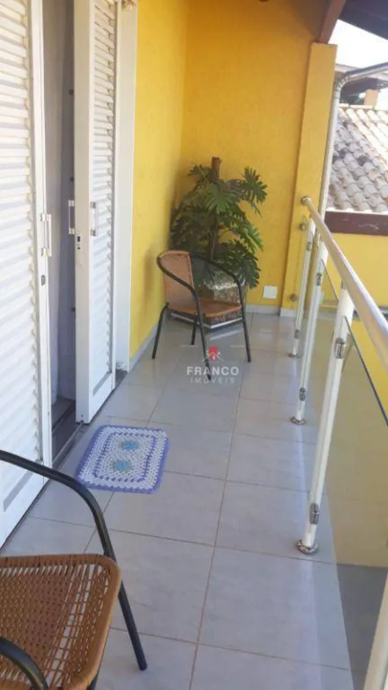 Casa, 3 quartos, 200 m² - Foto 2