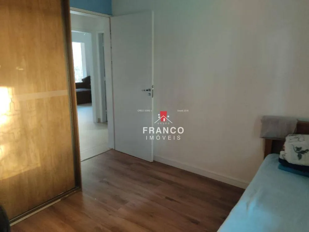 Casa, 3 quartos, 270 m² - Foto 2