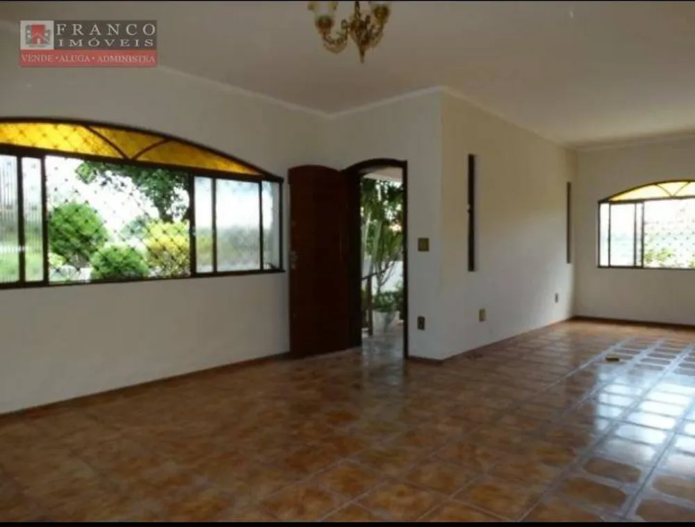 Casa, 5 quartos, 405 m² - Foto 3