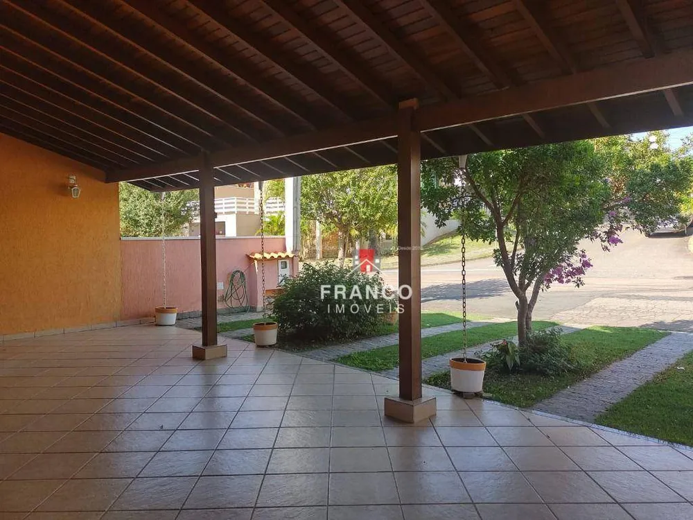 Casa, 3 quartos, 320 m² - Foto 3