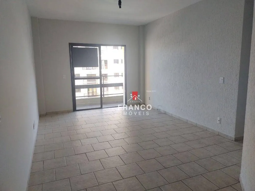 Apartamento, 3 quartos, 100 m² - Foto 4