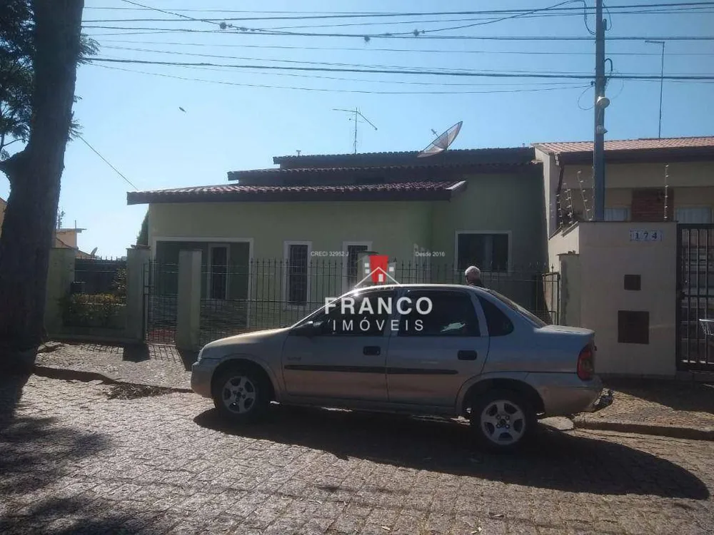 Casa, 4 quartos, 265 m² - Foto 1
