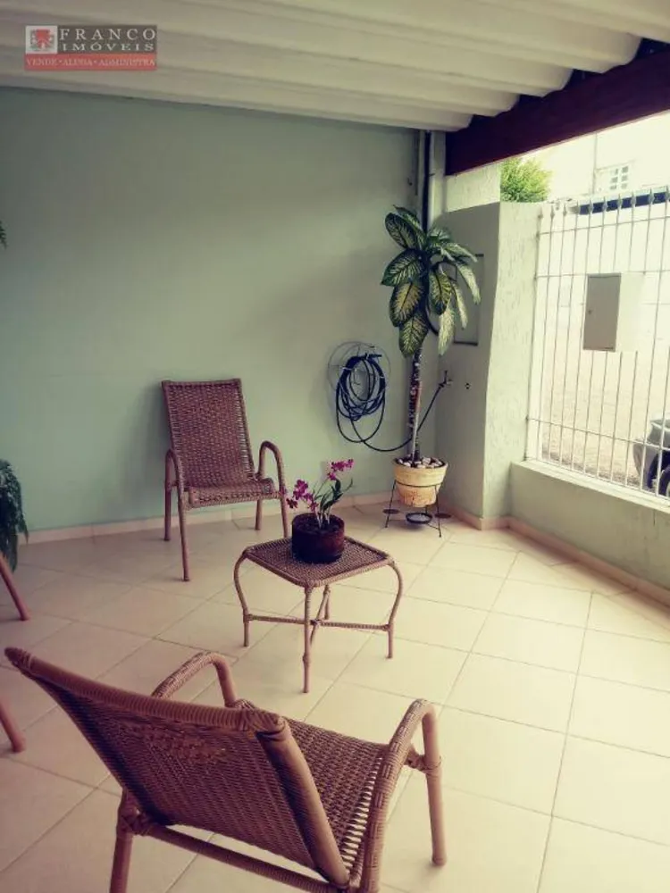 Casa, 3 quartos, 89 m² - Foto 1