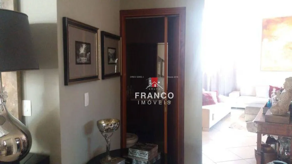 Casa, 3 quartos, 350 m² - Foto 2